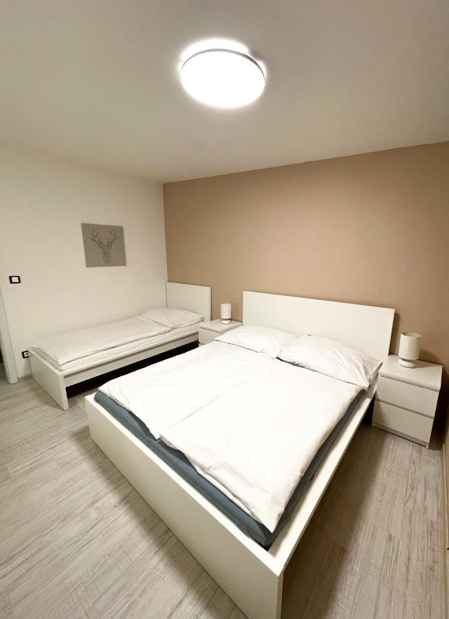 Luxury Apartments Panorama Dóval Kültér fotó