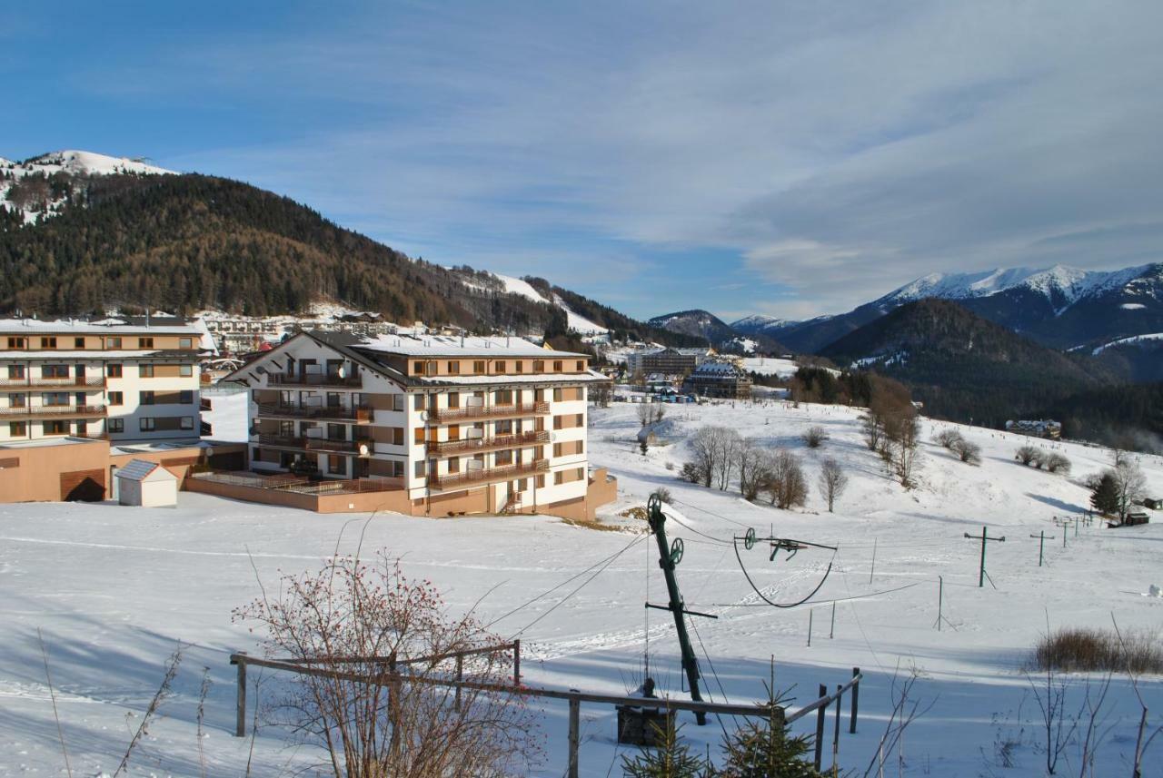 Luxury Apartments Panorama Dóval Kültér fotó
